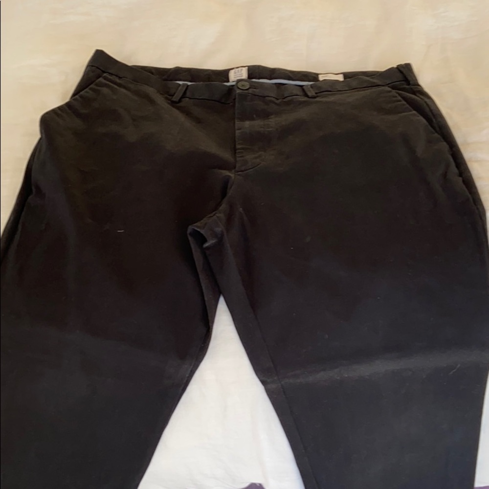 40x34 Black Gap Pants